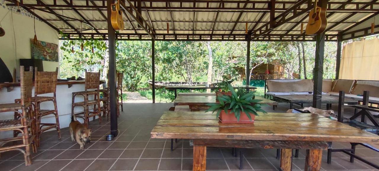 Done Right Hostel Phumi Chrouy Svay Екстериор снимка